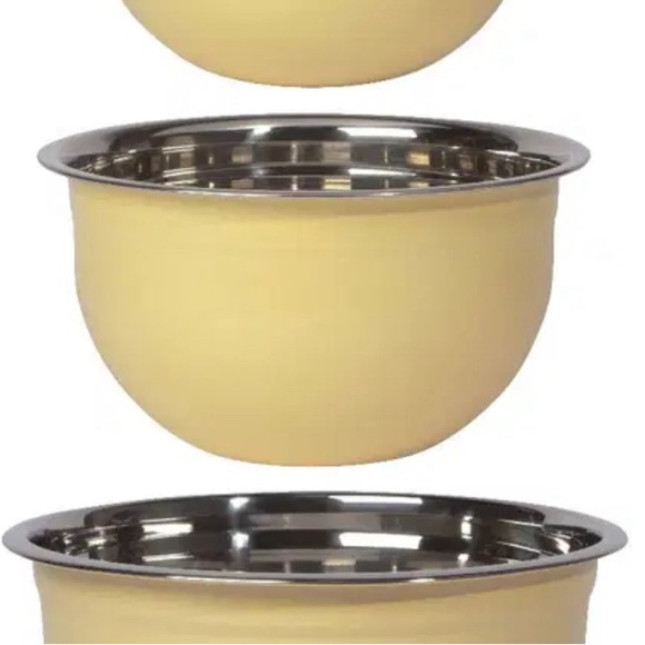 stainless steel & matte “yellow sunrise” 1.5, 3 & 5 quart set of 3 bowls-NWT - Picture 6 of 16